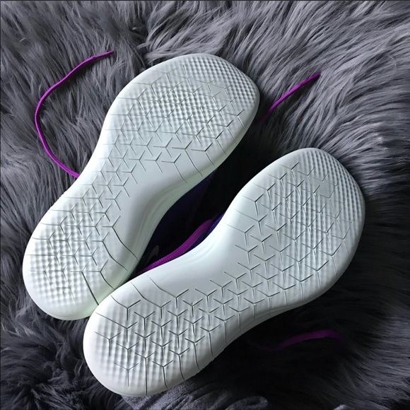 NWOB NIKE FREE RUN DISTANCE WOMENS SIZE 5.5 - Picture 4 of 7